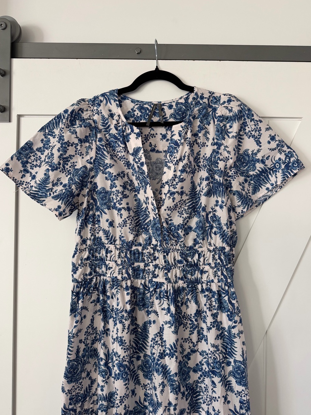 Anthropologie The Somerset Maxi Dress in Blue Floral - Picture 5 of 9